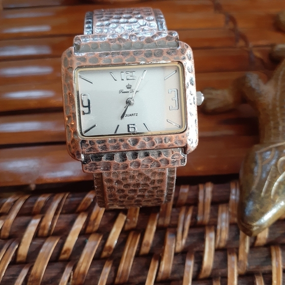 Premier Designs Accessories - Premier Designs Hinged Cuff Watch